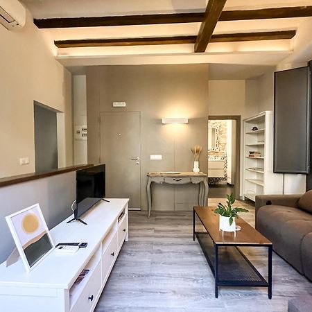 Old Town Duplex With Character Apartment Girona Luaran gambar